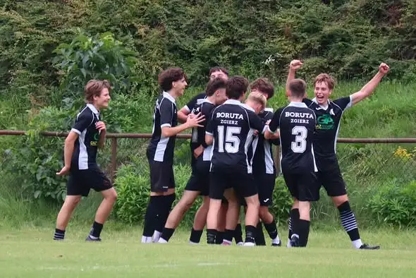 Derby Zgierza: Boruta II i Włókniarz dzielą się punktami w emocjonującym meczu
