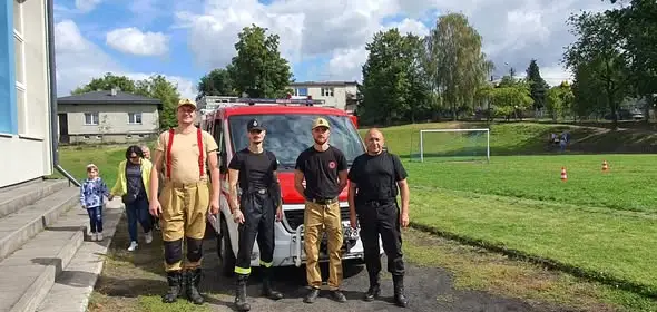 Zgierz: Piknik „Łączymy Pokolenia” na Rudunkach z udziałem strażaków OSP