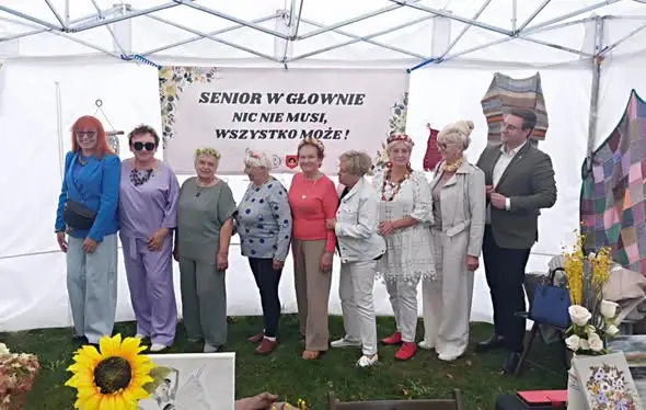 Seniorzy z Głowna reprezentują miasto na wojewódzkich obchodach Dnia Seniora