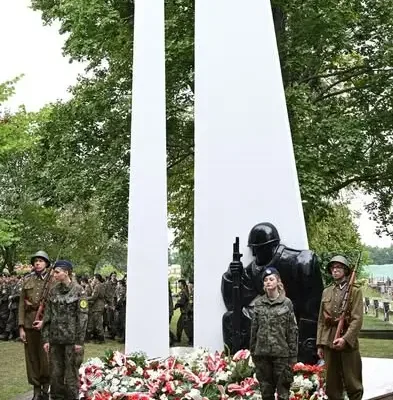 87. rocznica Bitwy nad Bzurą. Uroczystości w Koźlu pod Strykowem