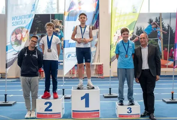 Jesienne zawody lekkoatletyczne w Aleksandrowie Łódzkim – pierwszy dzień za nami