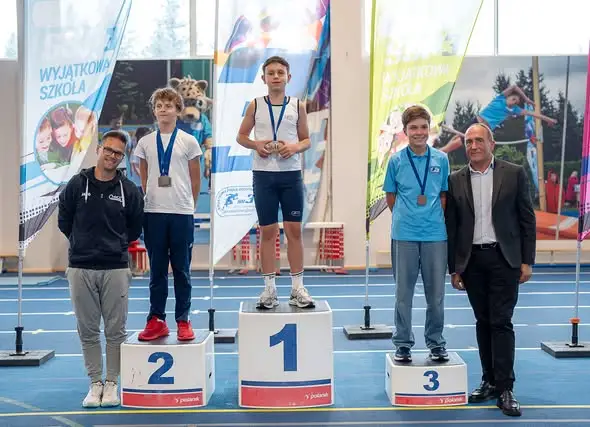 Jesienne zawody lekkoatletyczne w Aleksandrowie Łódzkim – pierwszy dzień za nami