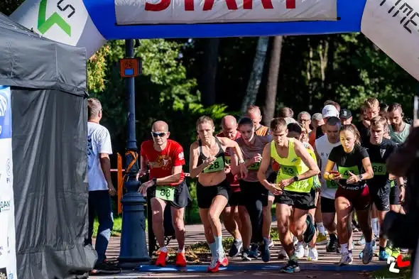 XVII Memoriał im. Władysława Lisieckiego w Zgierzu zgromadził ponad 500 biegaczy