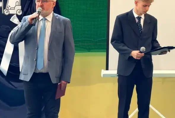 Ślubowanie klas pierwszych w Zespole Szkół Zawodowych w Aleksandrowie Łódzkim