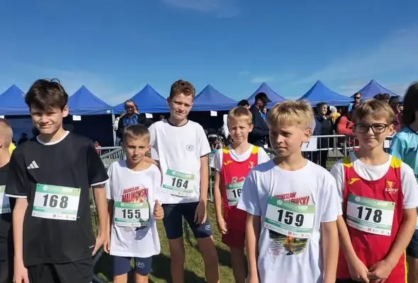 Uczniowie z Aleksandrowa Łódzkiego na Ogólnopolskim Finale Lekkoatletycznych Nadziei Olimpijskich w Inowrocławiu