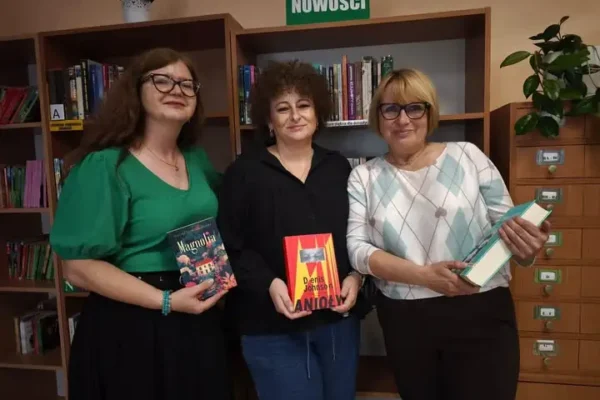 Nowe bibliotekarki w Głownie. Elżbieta Woldan-Romanowicz i Izabela Kapusta dołączają do MBP