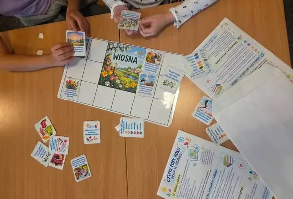 Cztery siostry i pory roku – kreatywne zajęcia w Bibliotece Pedagogicznej w Zgierzu