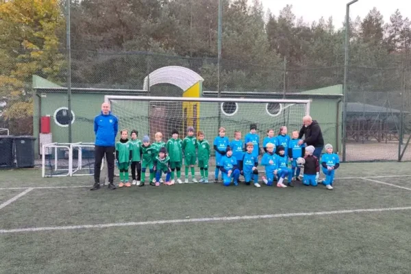 Włókniarz Zgierz 2018 rozgromił Błękitnych Dmosin 4:0