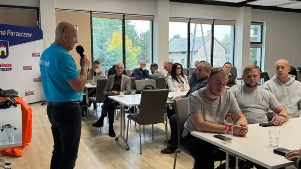 Szkolenie z zarządzania kryzysowego w Parzęczewie – kluczowy krok w stronę bezpieczeństwa