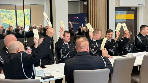 Nowe władze strażackiego powiatu zgierskiego wybrane podczas VI Zjazdu w Parzęczewie