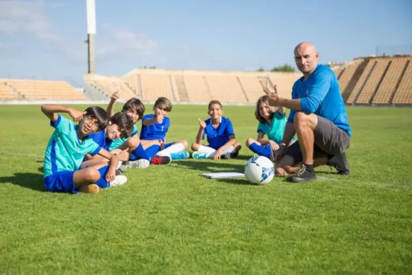 Dzień Sokoła w Aleksandrowie Łódzkim – futbol łączy pokolenia